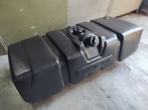 TANQUE COMBUSTIVEL 300 LITROS - 9584700304