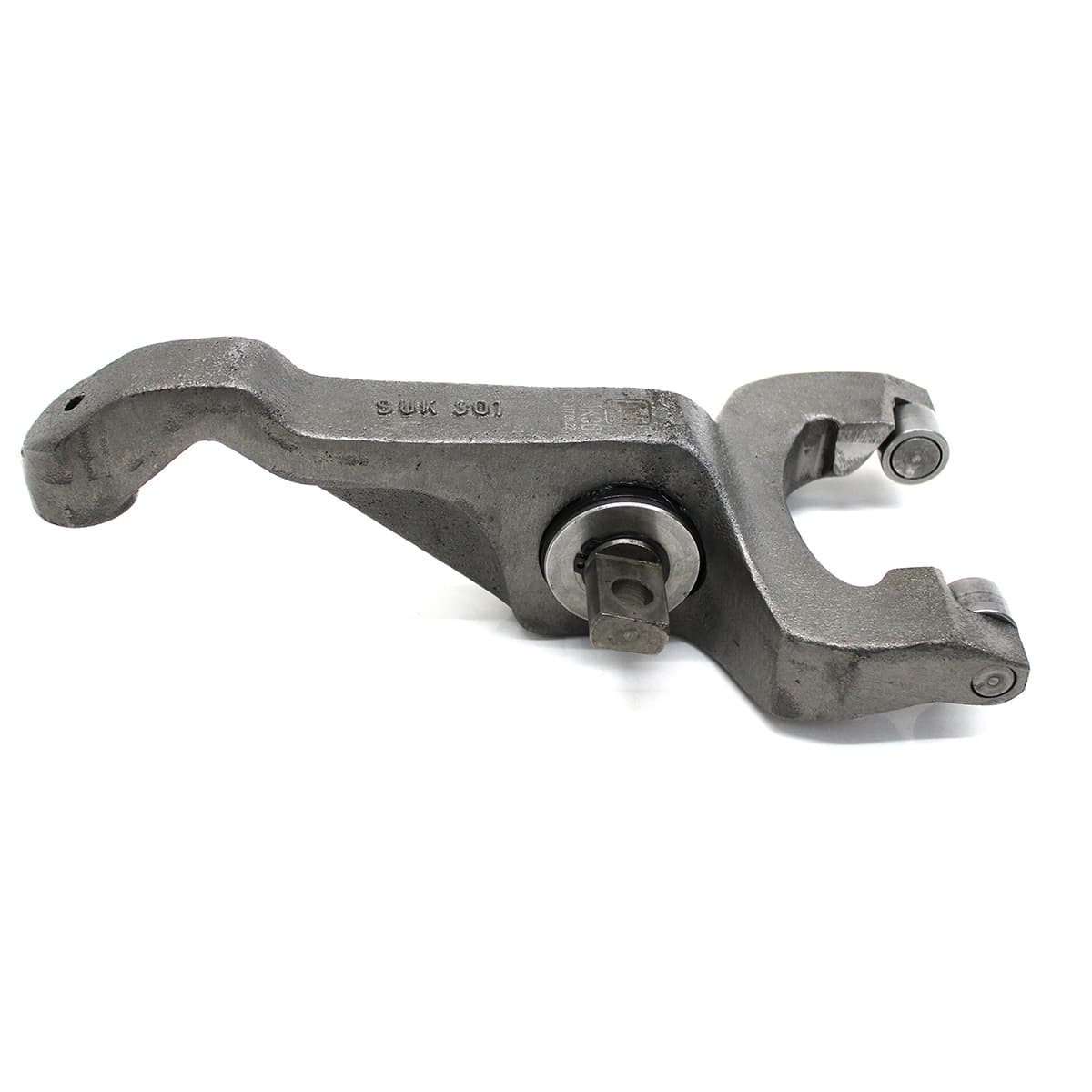 GARFO ACIONAMENTO EMBREAGEM VW CONSTELLATION 31330 FORD CARGO 1932E/1933/2622E/2623/2629/3129/3132E/3133 - SUK301