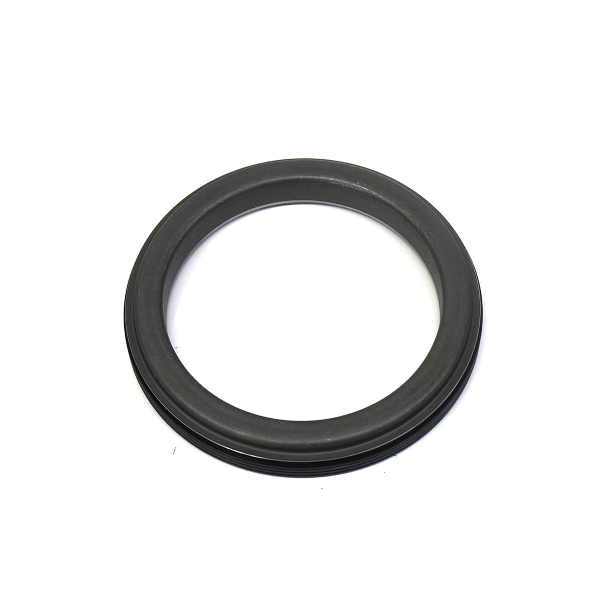 RETENTOR RODA DIANTEIRA VW ONIBUS VW 18280OT/18320OT/19320OT (117,47X152,4X14,80MM) - 22B407373.333