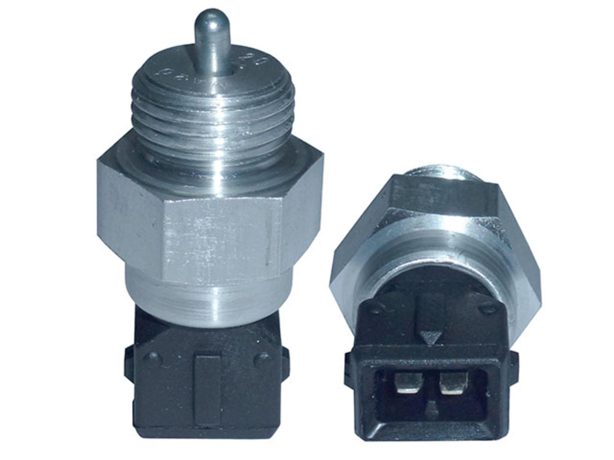 INTERRUPTOR LUZ DE RE VW VOLKSWAGEN TITAN - 013945415A