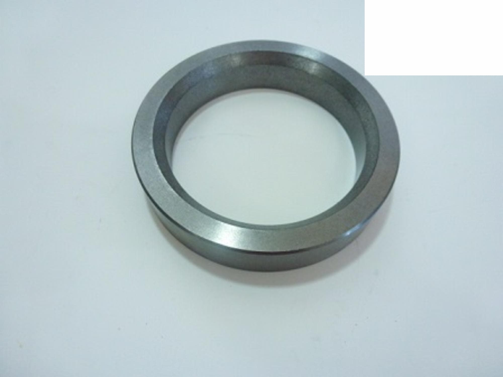 ANEL PISTA CUBO CARRETA GUERRA 127X97X25 - 3893250462