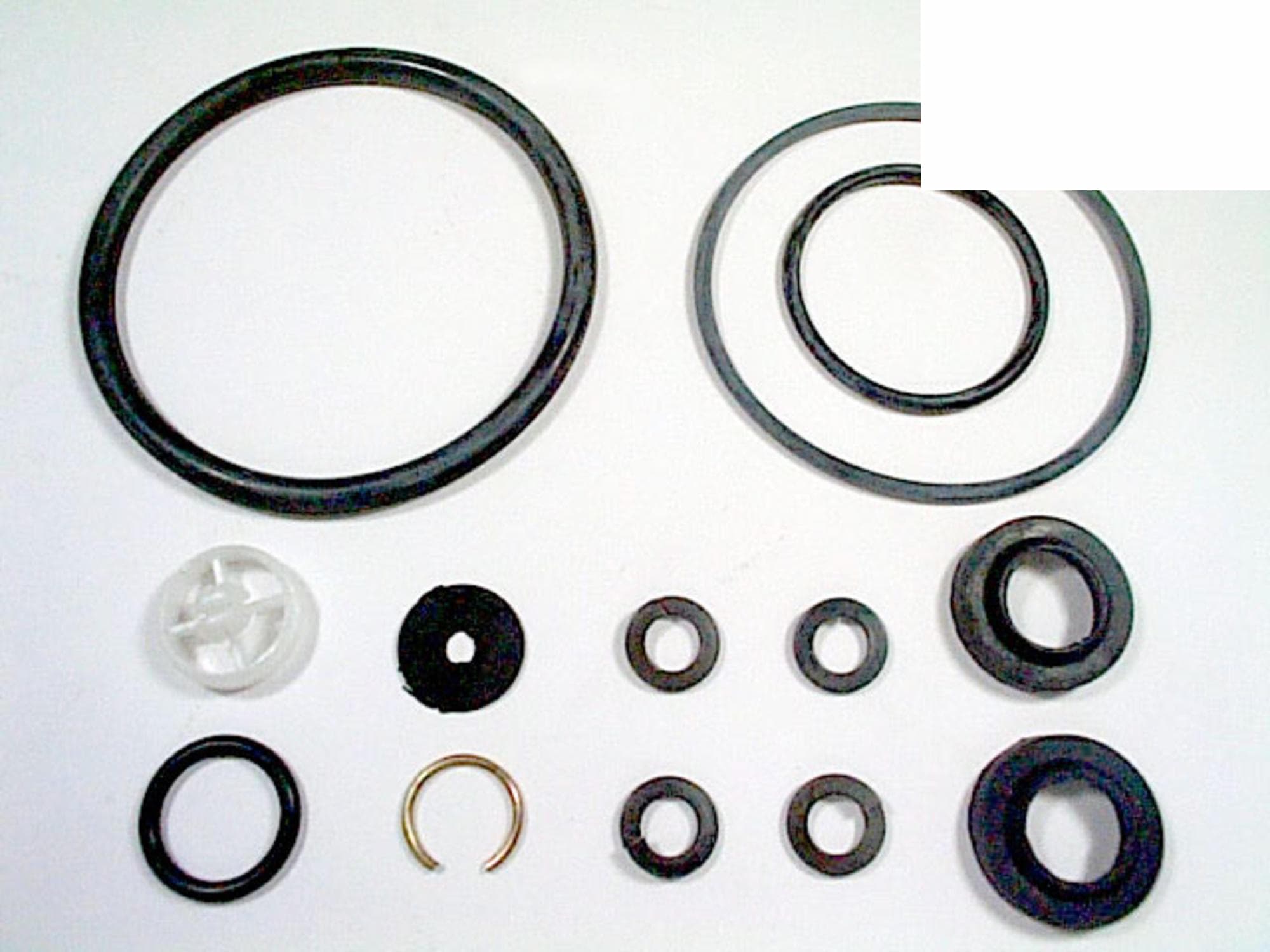 REPARO VALVULA PROTECAO 4 CIRCUITOS VOLVO - 6889520