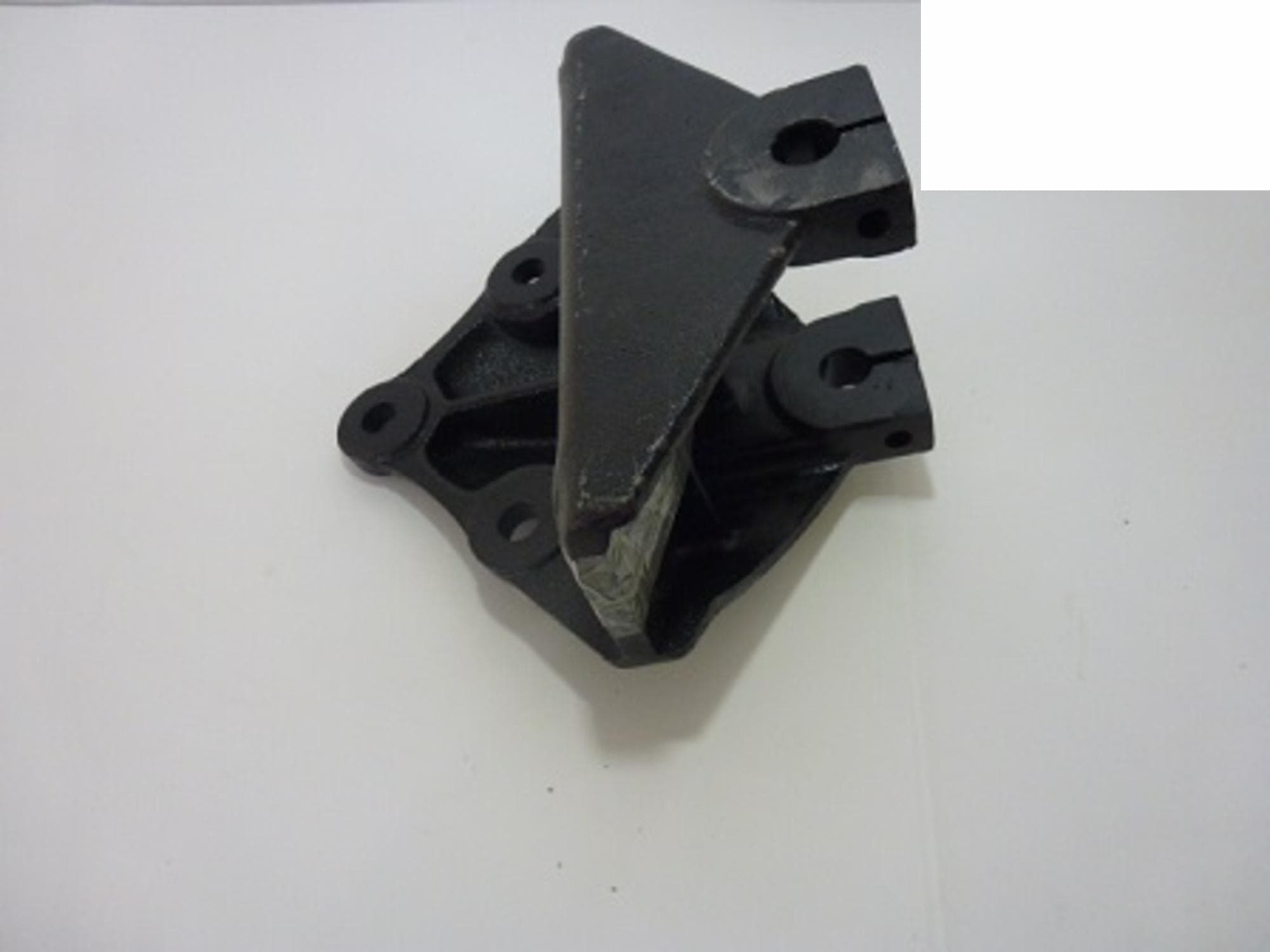 SUPORTE MOLA DIANT.PARTE DIANTEIRA - TJG803461