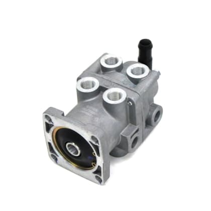 VALVULA PEDAL FREIO AGRALE/MB/VW (ROSCAS PARA CONEXAO M16X1,5) (MODELO MODERNO COM COTOVELO PARA DESCARGA) - VR032