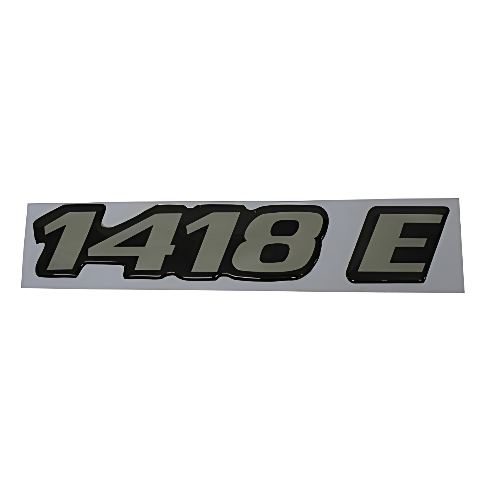 EMBLEMA LATERAL LISO RESINADO 1418E - MB1418A