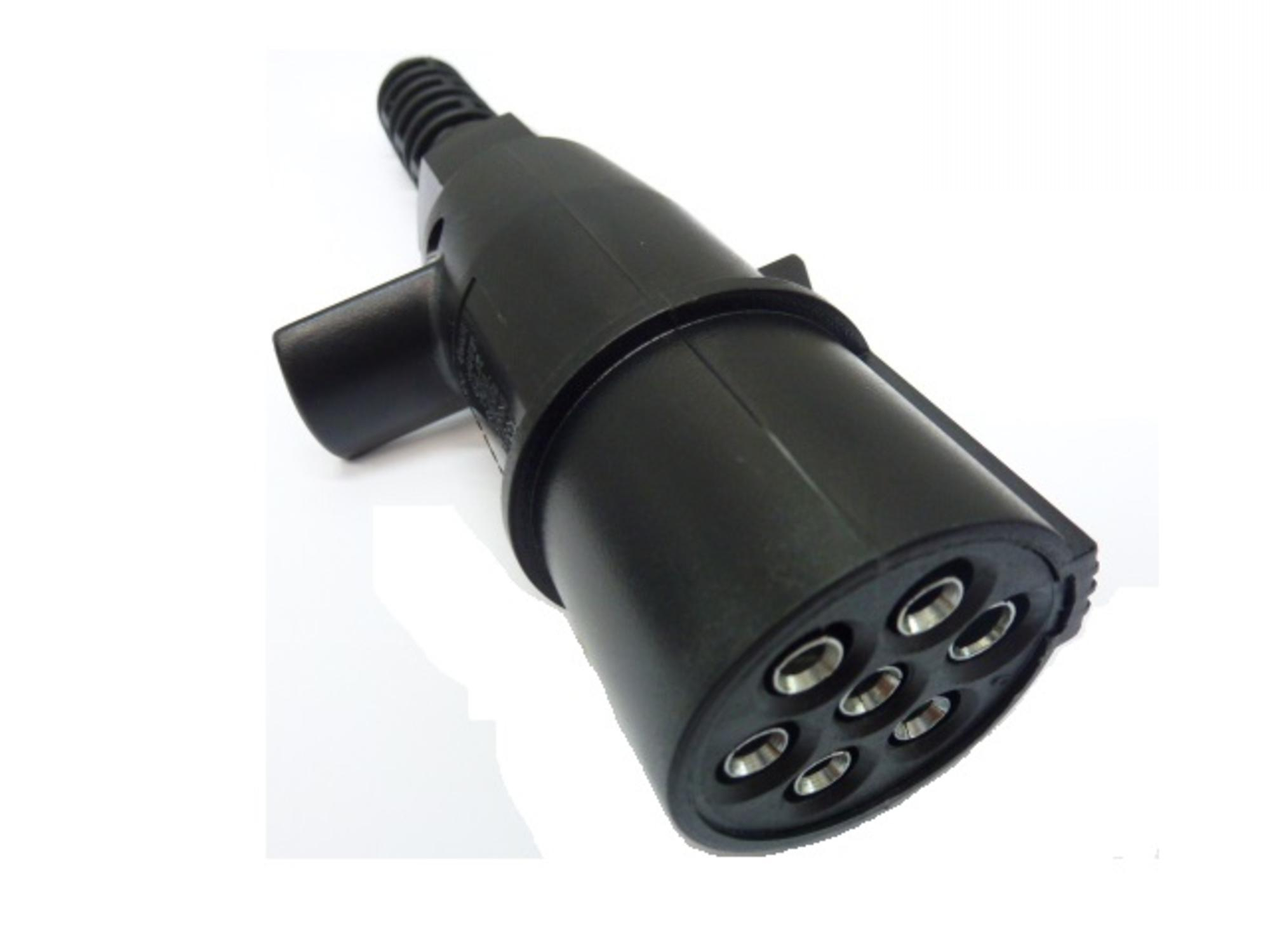 TOMADA 7 POLOS MACHO S/TAMPINHA - 2TA971835