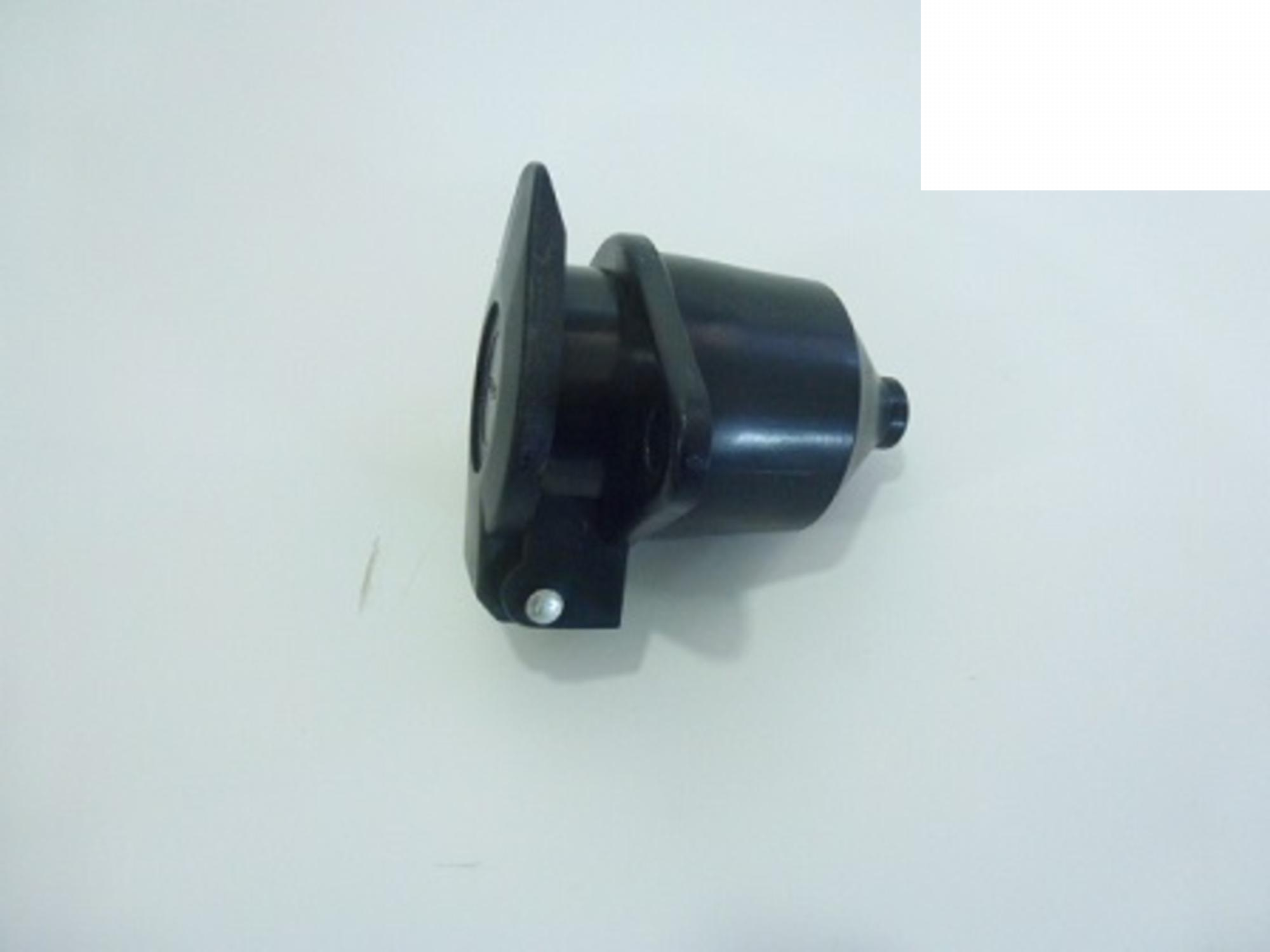 TOMADA 7 POLOS FEMEA C/TAMPINHA - 1336725