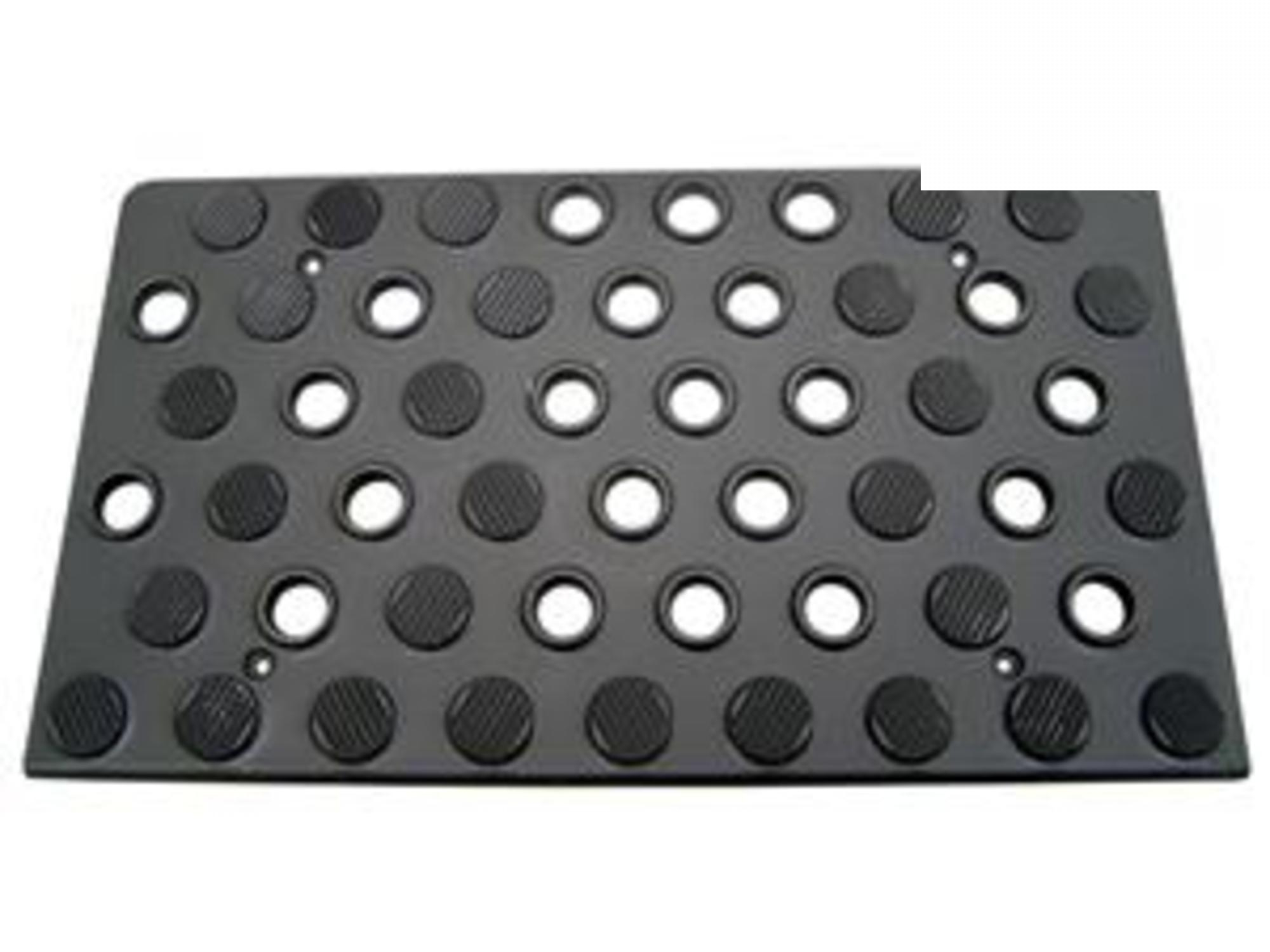 ESTRIBO PLASTICO PRETO DIREITO - 3846867128