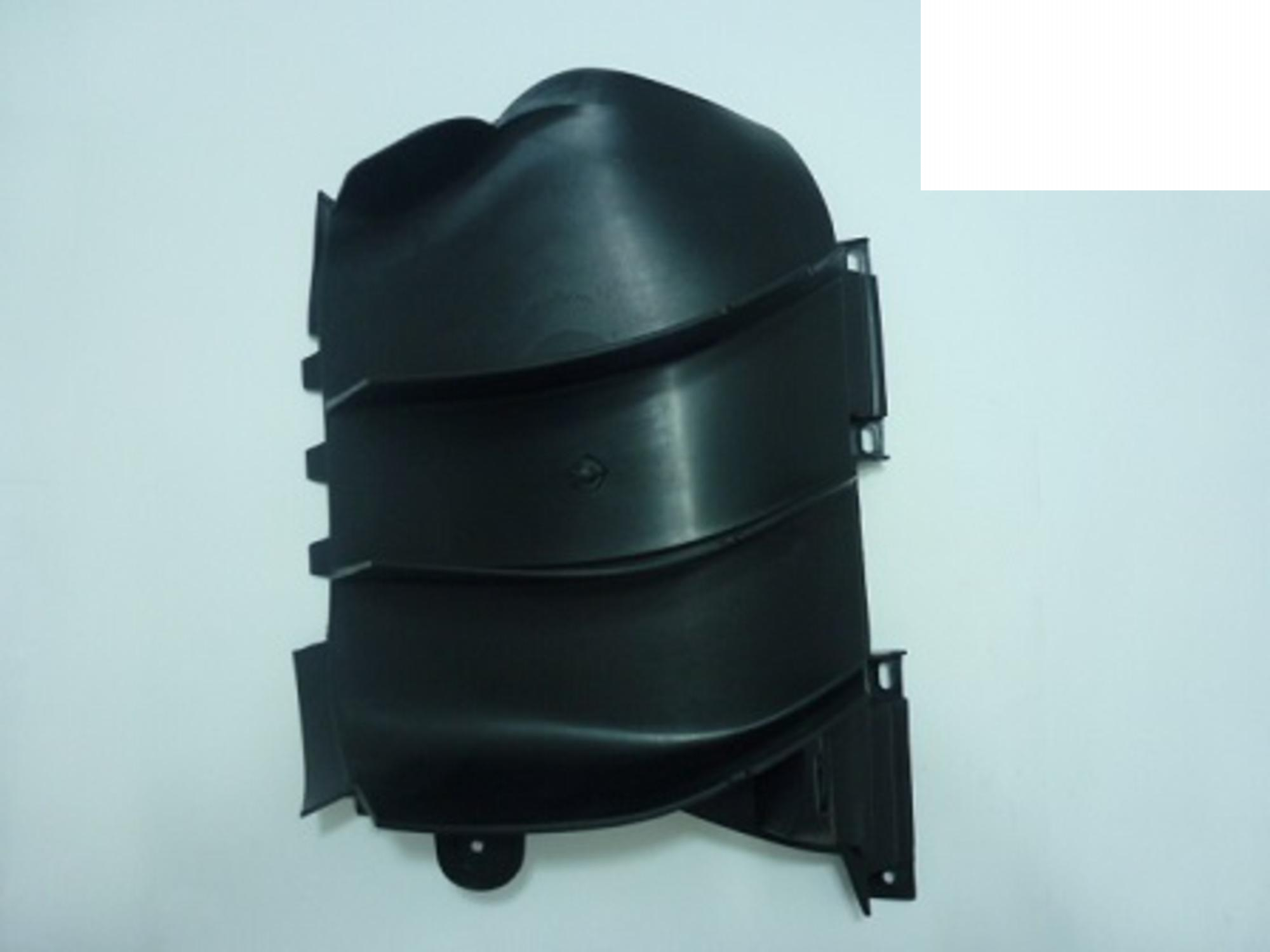 DEFLETOR LATERAL DIREITO PLASTICO - 1386960