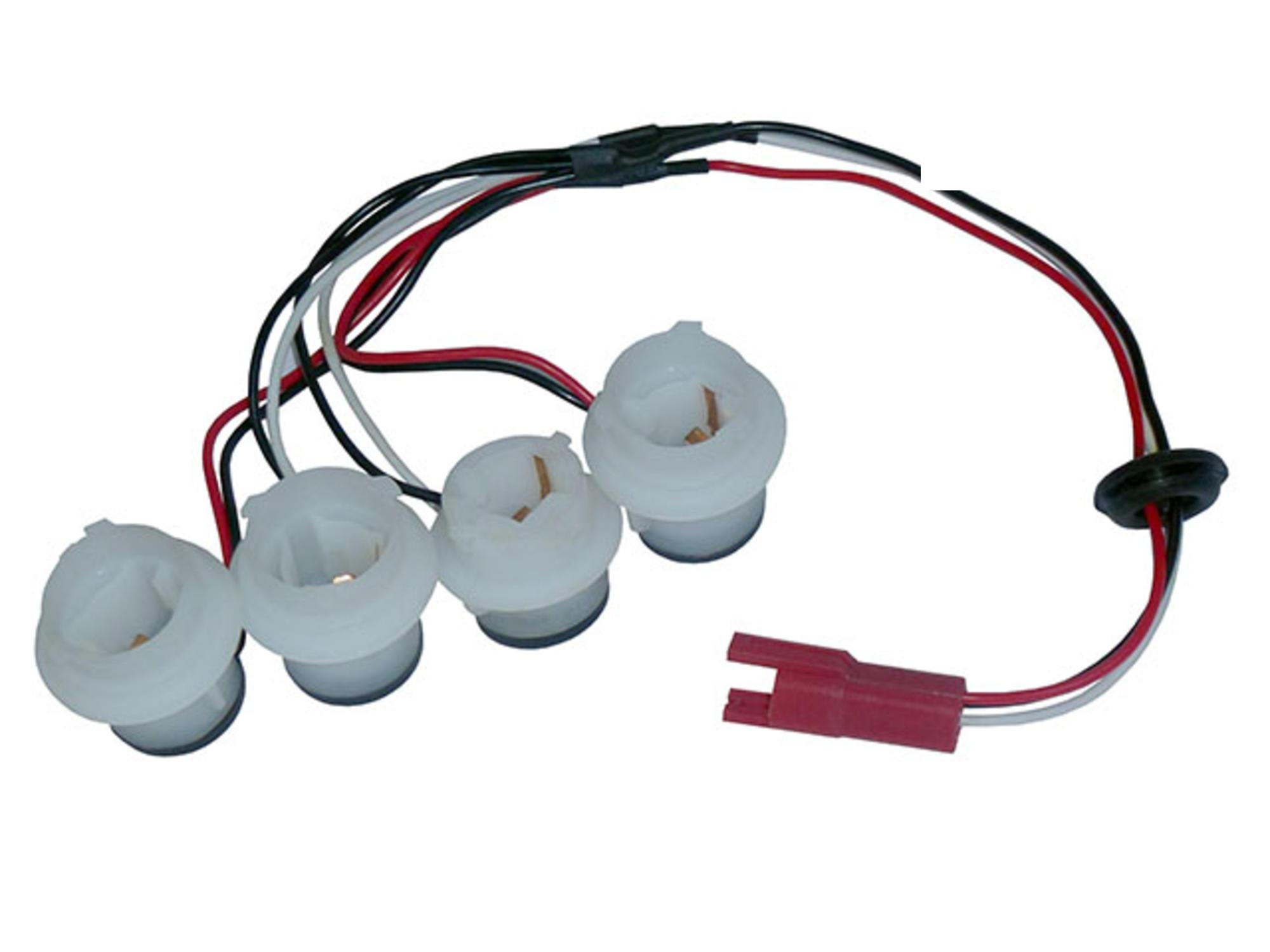 CHICOTE LANT.SETA(UNIVERSAL SERVE EM TOD - 1467007