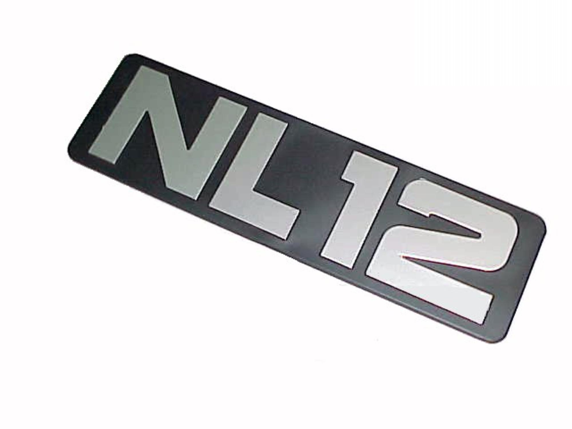 EMBLEMA NL 12 - 8120912