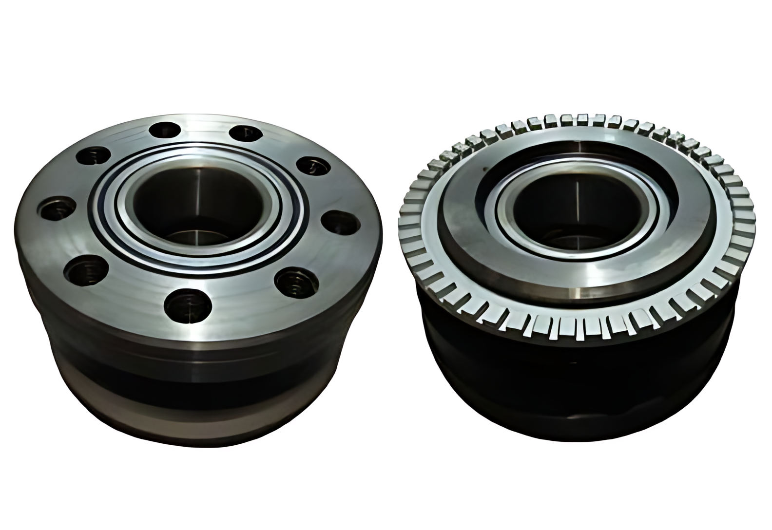 CUBO RODA DIANTEIRO (C/ ROLAMENTO C/ COROA) - 504166117