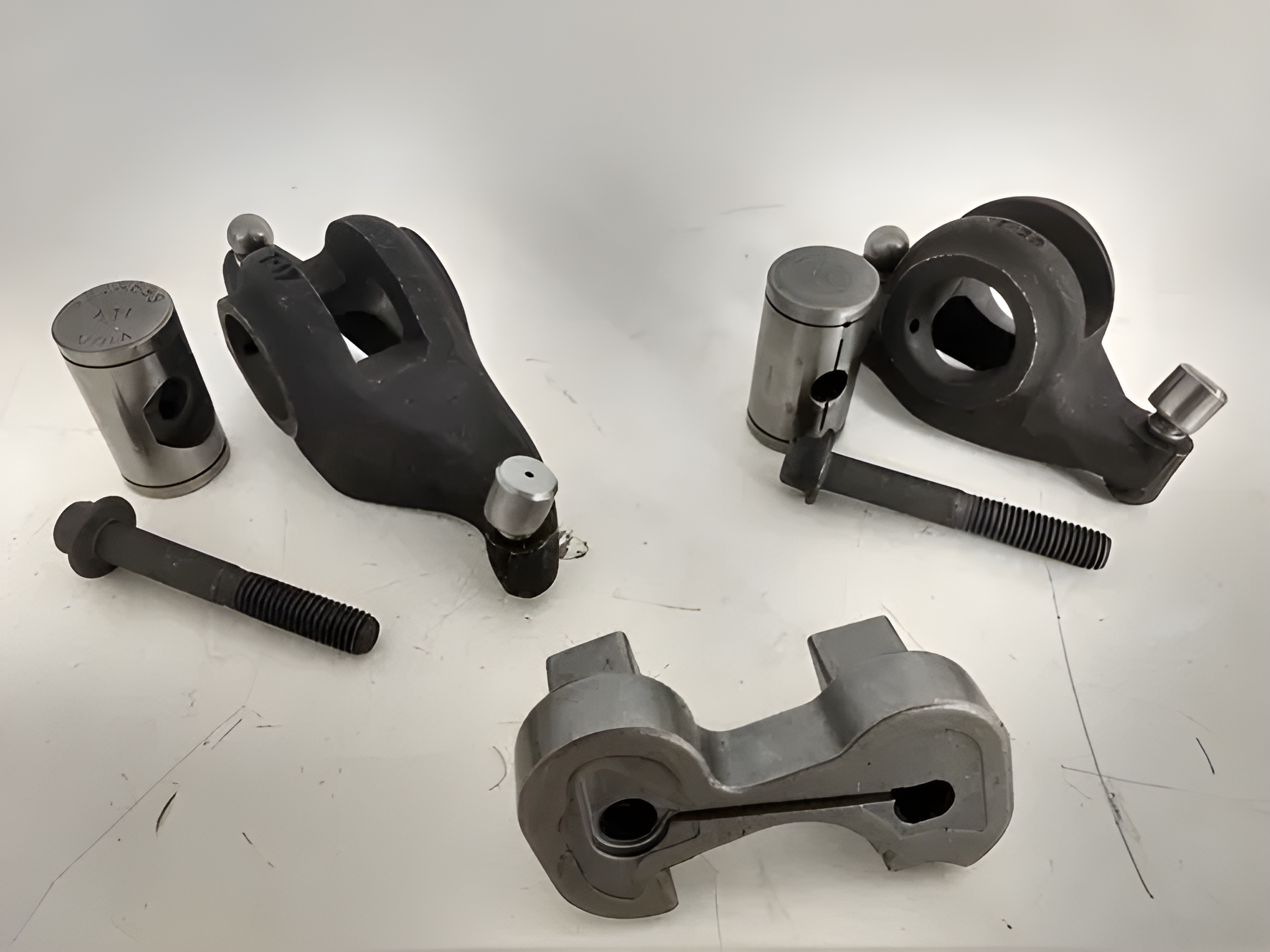 CONJUNTO BALANCIM 6X2 FORD - 2V2501551 - Imagem 2