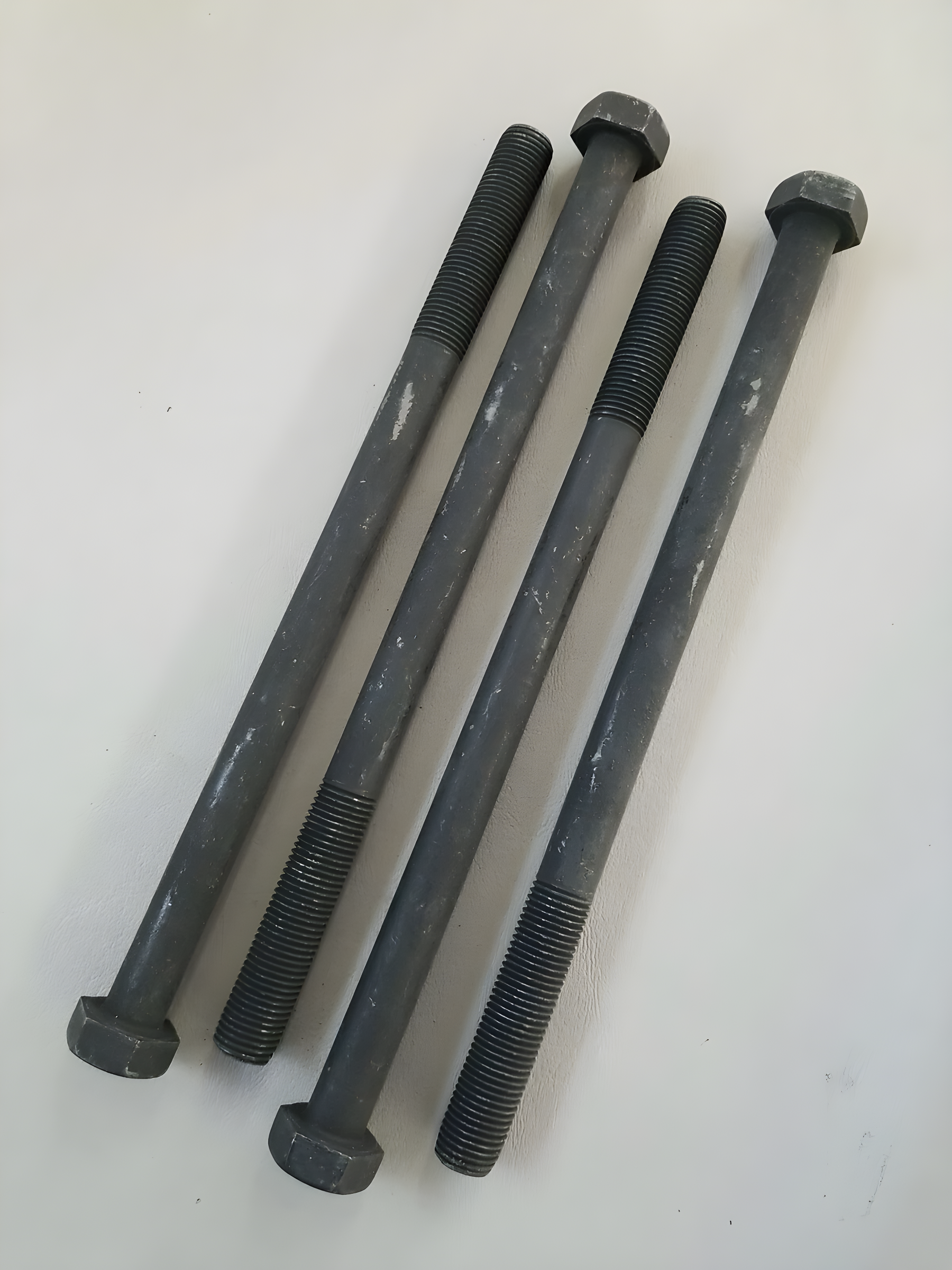ESPIGAO TRASEIRO M14X1.5X140  ACO 10.9 - 0914200A11L20