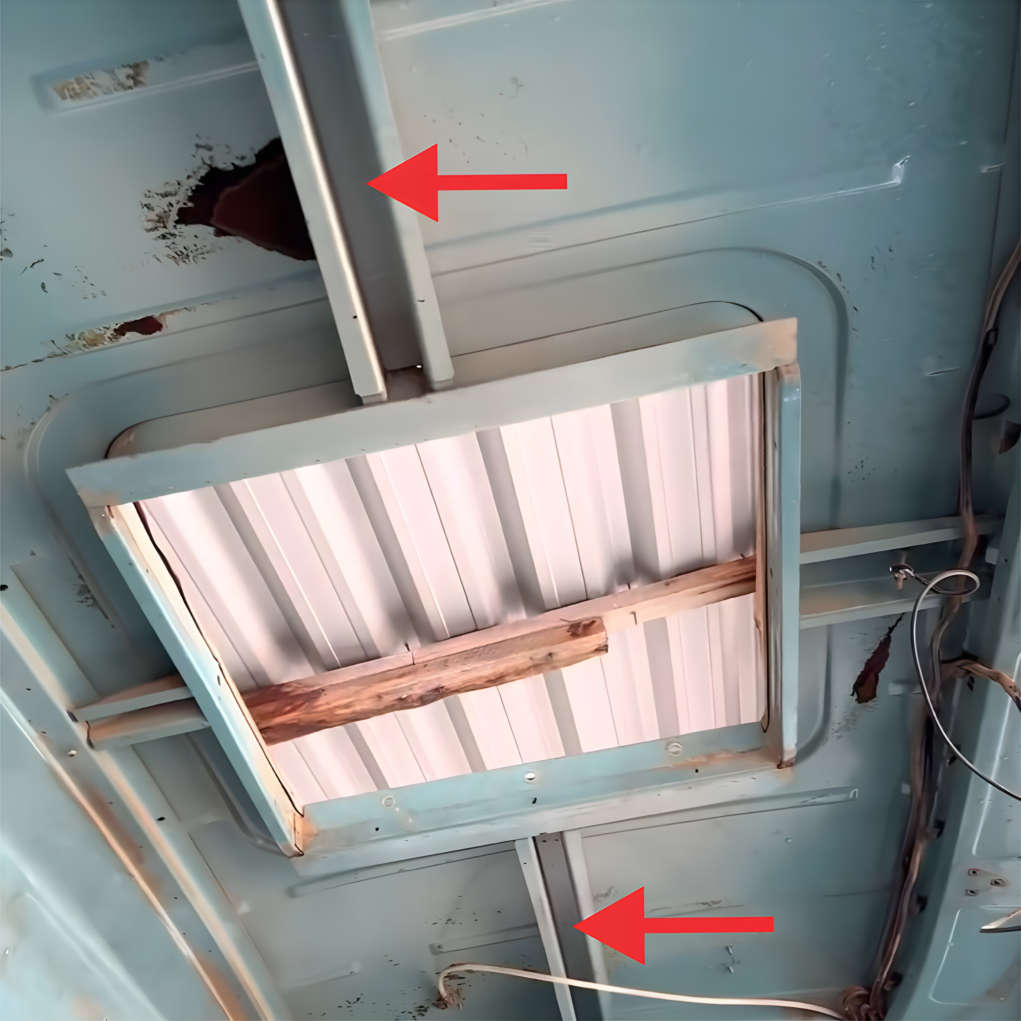 REFORCO LATERAL EXTERNO CALHA TETO LE - 2C3525513A13AA - Imagem 2
