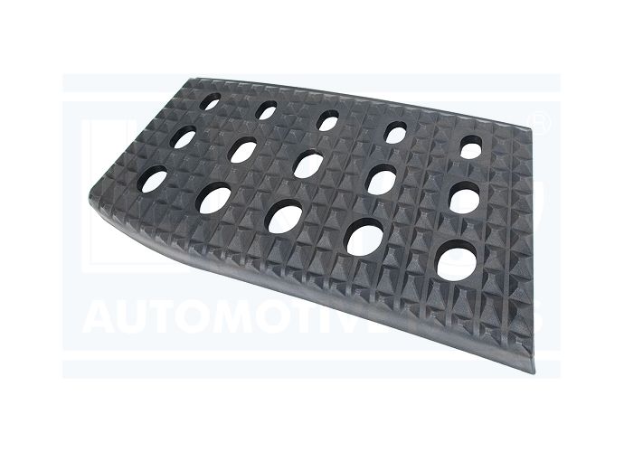 ESTRIBO CABINE - 504211438