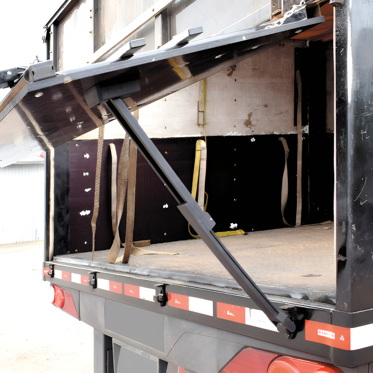 SUPORTE P/TAMPA TRASEIRA CARRETA GRANELE - 521910