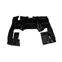 TAPETE VINIL PRETO - 87HUE13000P