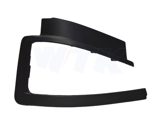 MOLDURA FAROL PRINCIPAL L.D - 2609157