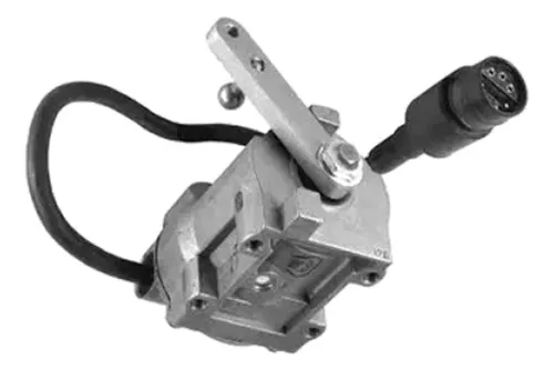 SENSOR PEDAL ACELERADOR SCANIA   ( SENSOR CHICOTE 7 POLOS ) - 1496308